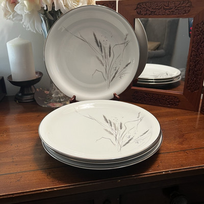 4 Easterling Ceres Bavarian China Dinner Plates Wheat Pattern Platinum Rim