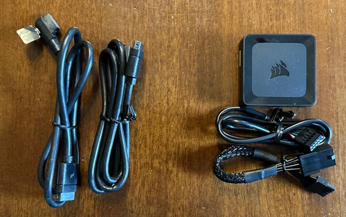 Corsair iCUE  Link System Hub with  2x Corsair iCUE LINK Cable 600mm