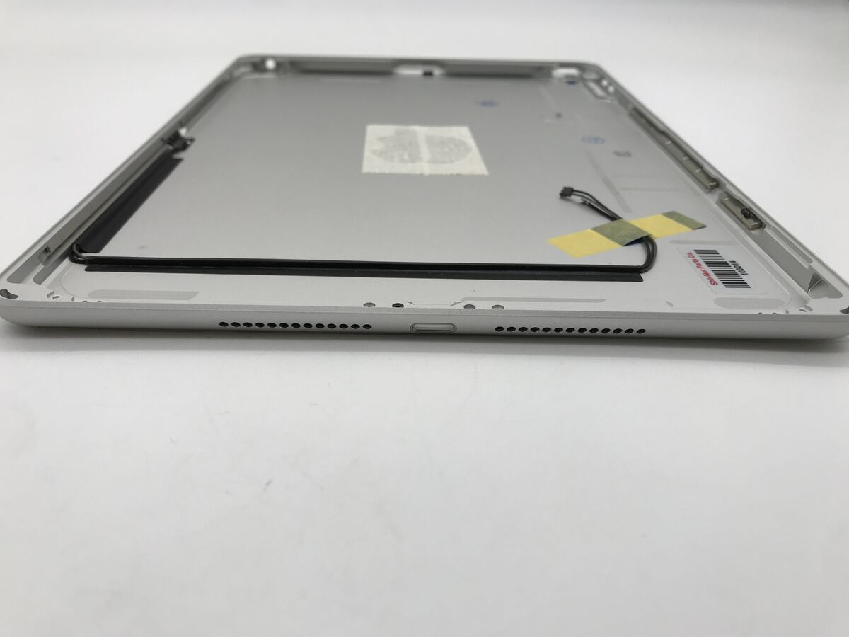Apple iPad (8th Generation) A2270 32 GB, Wi-Fi, 10.2 in Apple iPad (8th Generation) A2270 32 GB, Wi-Fi, 10.2 in