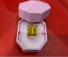 Swarovski Lucent Oversized Crystal Cocktail Ring 55 Brand New❤️❤️