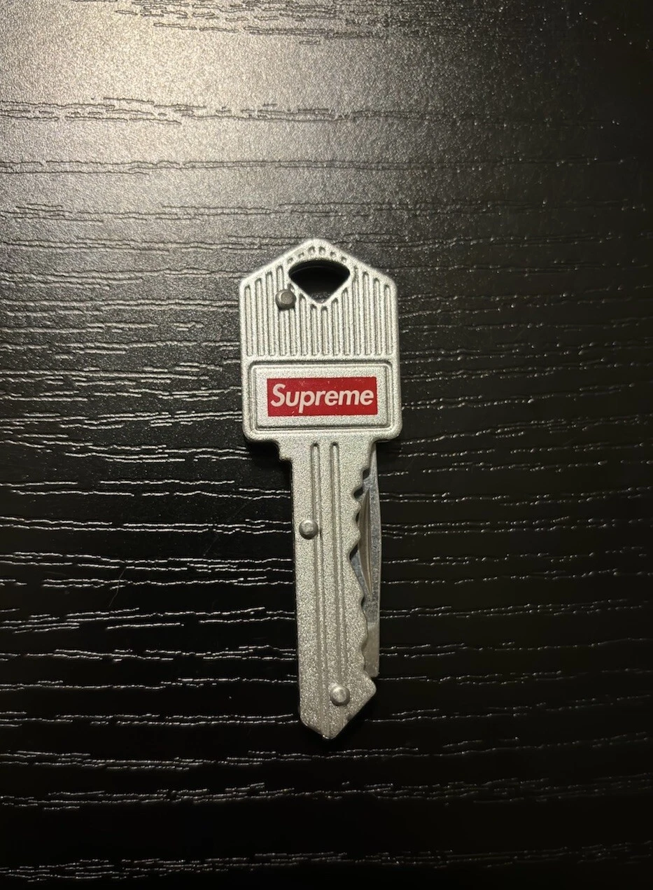 Porte clés Supreme SS17 Utili Keychain
