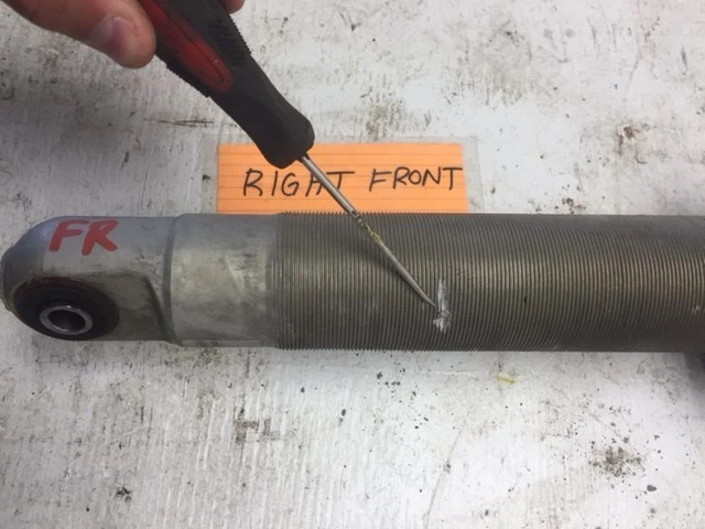 08-14 Ferrari California F149 OEM Links Vorne Rechts Shock Spule Über Feder - Bild 2 von 4