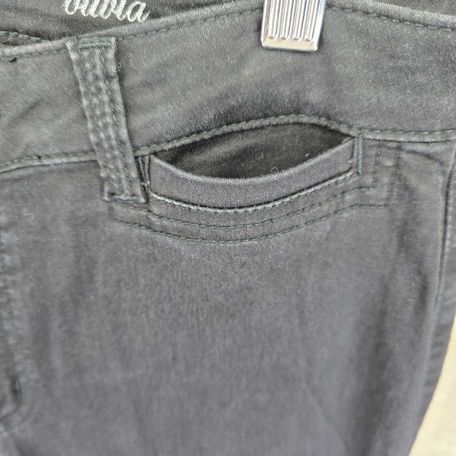 Fdj Womens Black Mid Rise Wide Leg Long Olivia Trouser Pants W/ Pockets Size 8