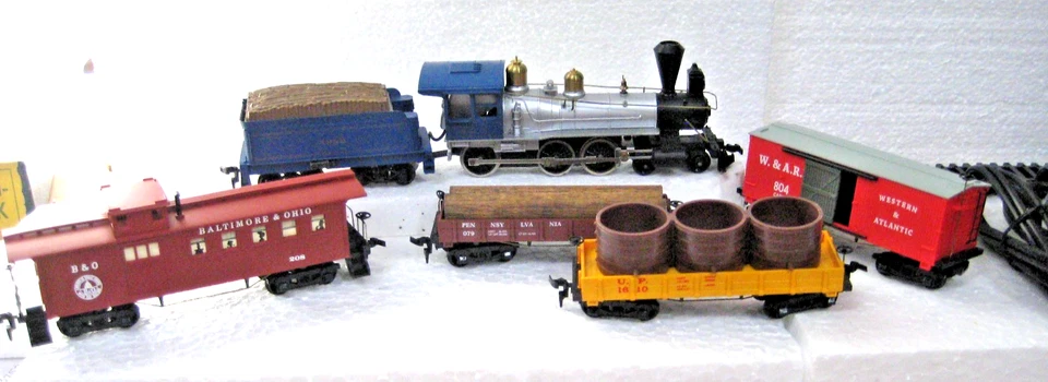 HO MANTUA KLONDIKE EXPRESS TRAIN SET 4 CARS + 2 EXTRA CARS #903309 - Image 4 of 4