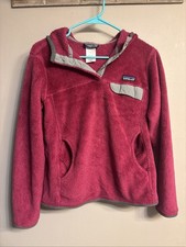 Patagonia Womens Jacket Fleece Hooded Pockets Pullover Logo M Hiking Outdoors