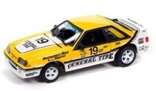 JOHNNY LIGHTNING, FORD Mustang GT - Sallen General Tire #19 1988 Blanc et jau...