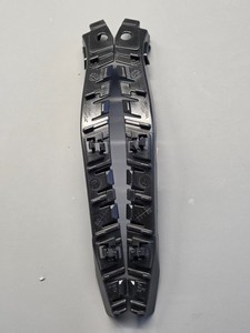 VW Caddy IV 2K5 Halter Führungsprofil Stoßstange vorne re./li. 2K5807184A / 183A