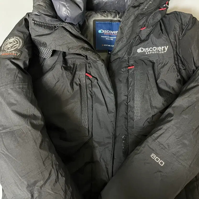 Discovery Goose Down Padding Jacket Size 95 - image 2