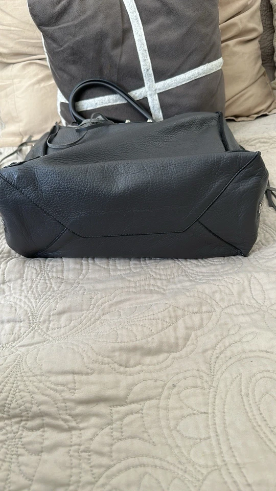 Bolso de Mano Balenciaga Paper A4 Cremallera Alrededor Foto 4 de 4