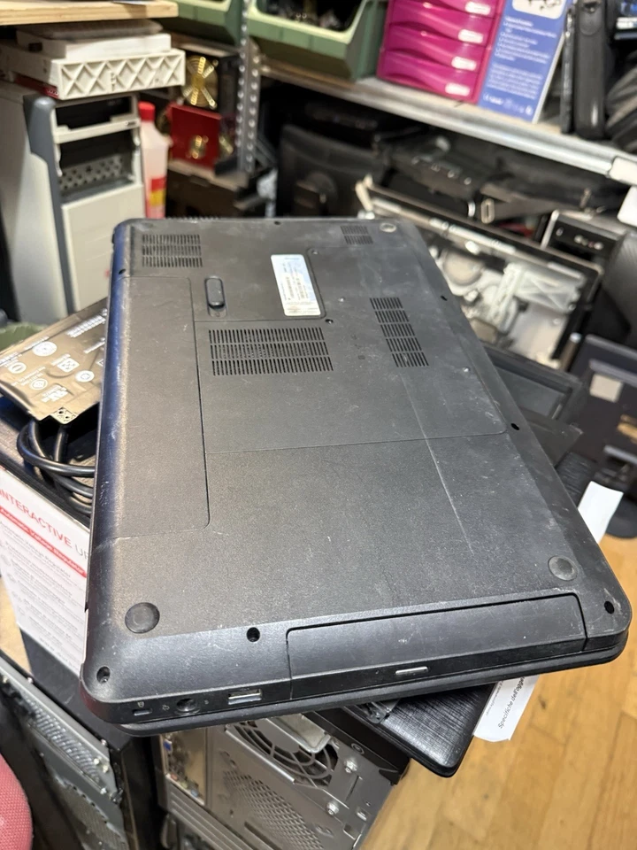 HP Pavilion g6 – 15,6”  Come Ricambi Display Ok - Immagine 4 di 4