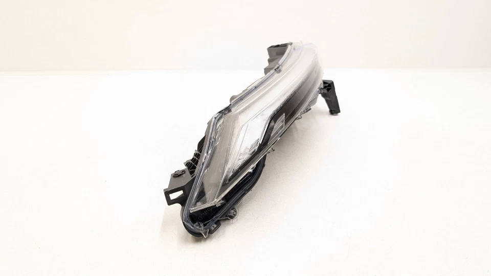 NISSAN JUKE F16 ER DAYTIME RUNNING LIGHT DRL FRONT LEFT SIDE 261256PA0A 2024 - Image 3 of 4