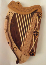 IslandCraft Celtic Carving Wood Harp, 8 X 4.5 inches, Home Art Wall Decor