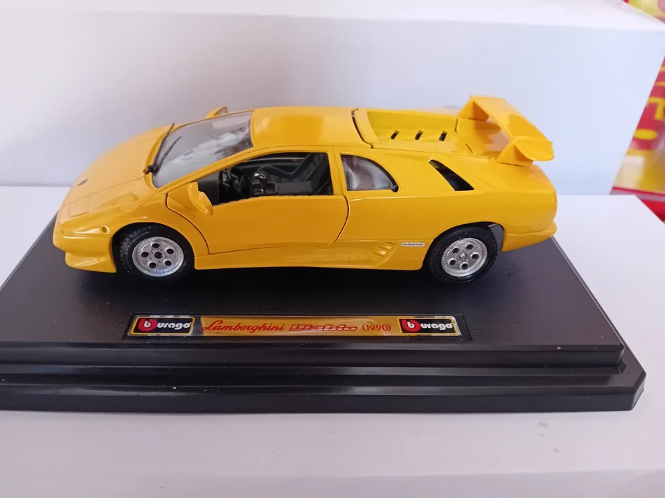 1/24 LAMBORGHINI DIABLO (1990) JAUNE BURAGO EN BOITE - Photo 2/4