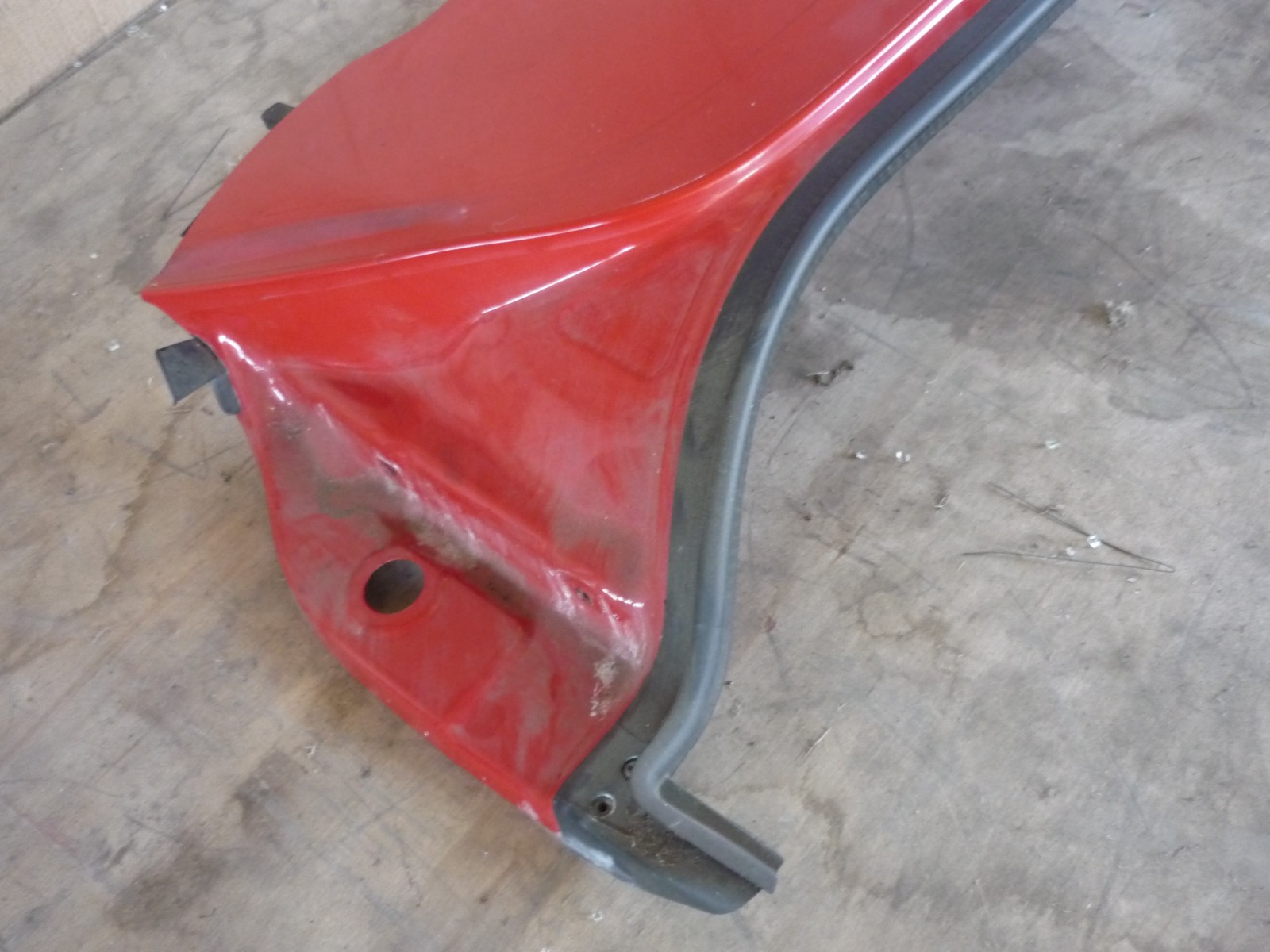 Ferrari California -  Rear Tonneau Cover Panel Red  -P/N 81861500