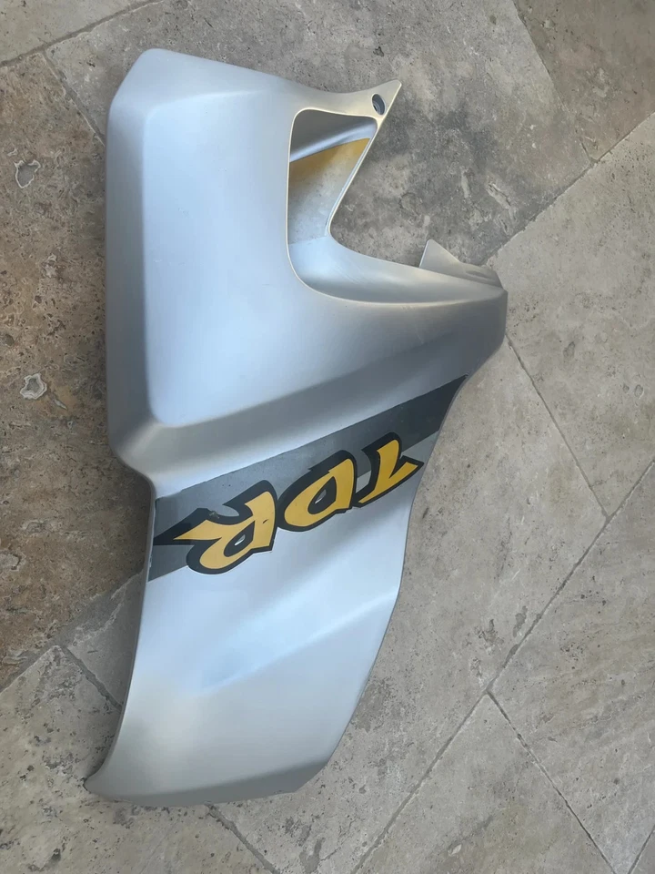 125 Tdr flanc carénage avant Droit 4fu-5ae yamaha 1993 - 2004 - Photo 2/4
