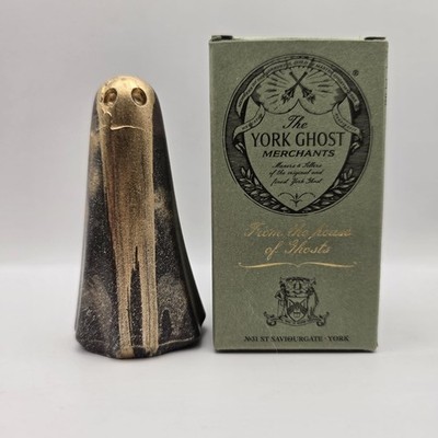 The York Ghost Merchants - Guild Room GR Cellar Gold veil C 3PO
