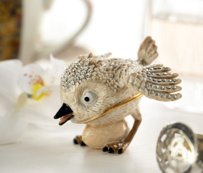 Keren Kopal Beige Bird with Egg  Trinket Box Decorated with Austrian Crystals