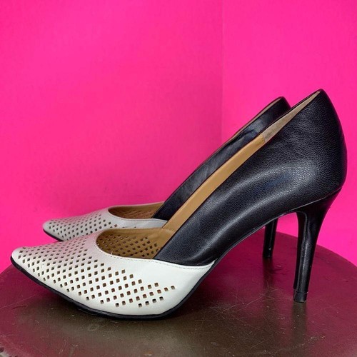 Audrey Brooke Sloane White Black Color Block Perforated Leather Pump Sz 6.5 - Picture 3 of 6