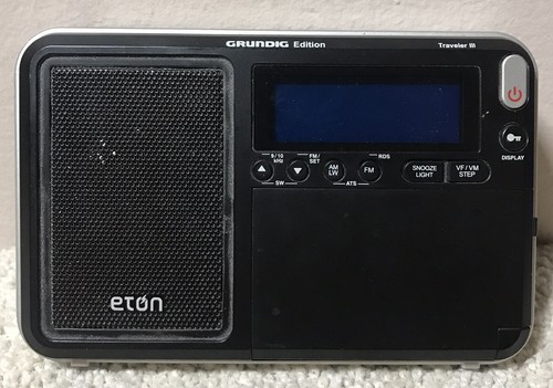 Eton Grundig Executive Traveler III - AM/FM/LW/SW Radio - Black/Silver ...