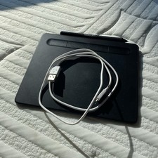 Wacom Intuos Graphics Tablet with Pen, Replacement Nibs, and USB Cable