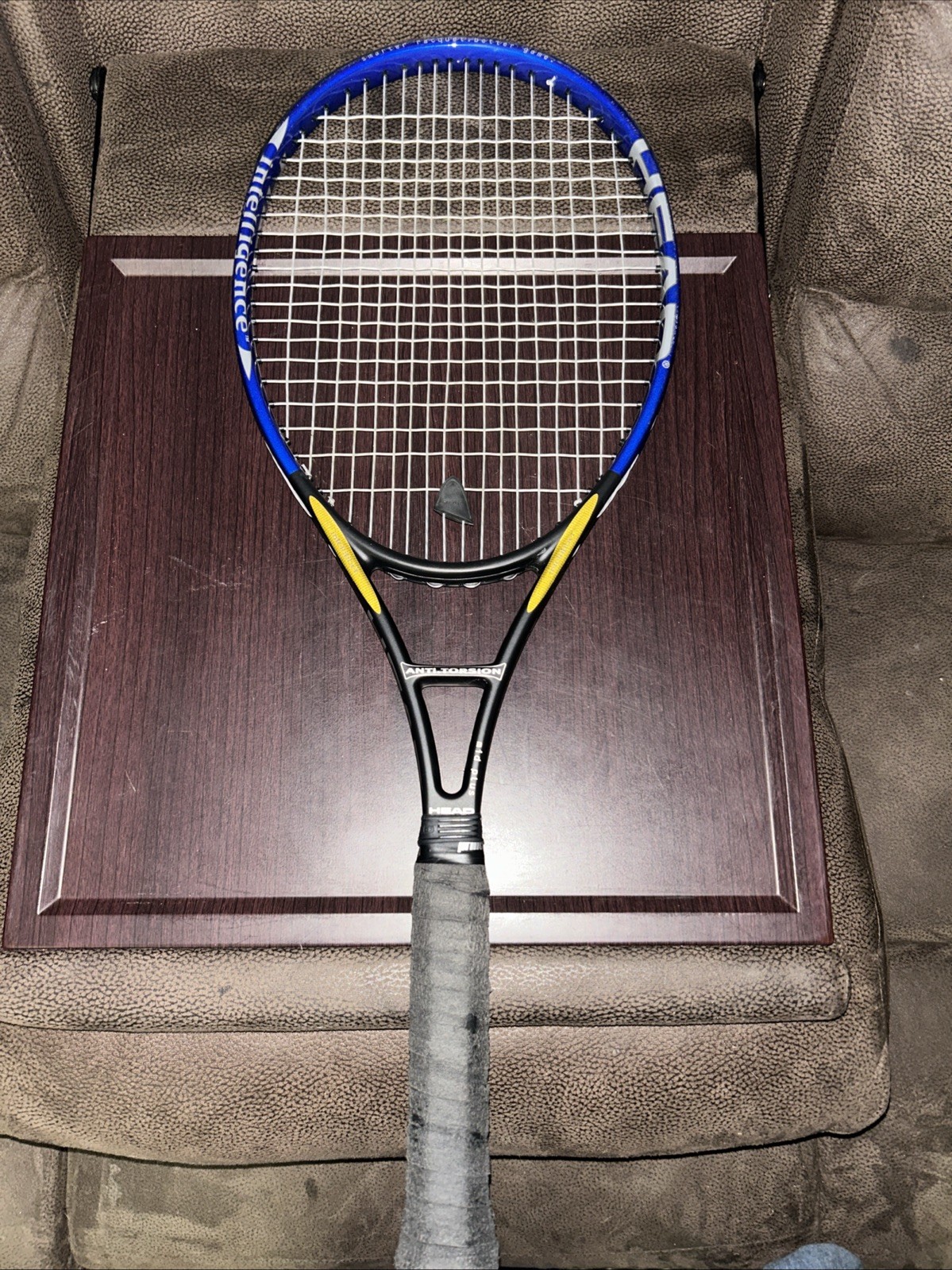 Head i.extreme Anti Torsion tennis racket.  Technology: Feat