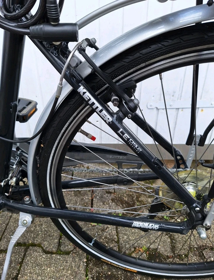 Kettler Trekkingrad LE 09.2 Sport 28" 16-Gang, Korb, Schloss, unplattbar Reifen - Bild 4 von 4