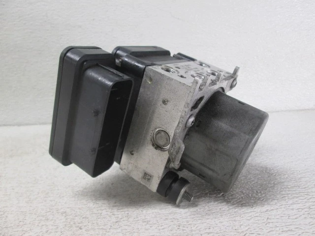 BMW S1000RR 2012 12 unidad de freno antibloqueo 9 k millas OEM LKQ Foto 2 de 4