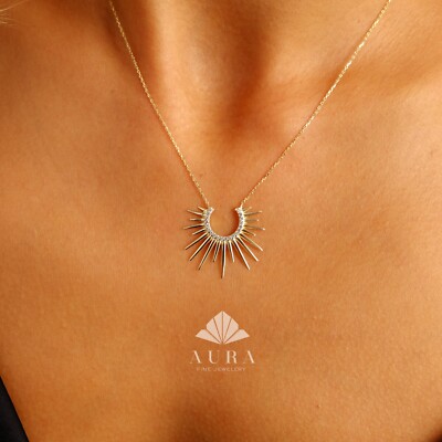 14K Gold Sunburst Halskette, stacheliger Gold Sonne Anhänger, Halbmond Halskette