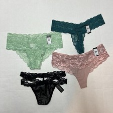 NWT 4 Pairs Of XL Panties Frederick  s Of Hollywood Lace Thong Cheeky Black Green