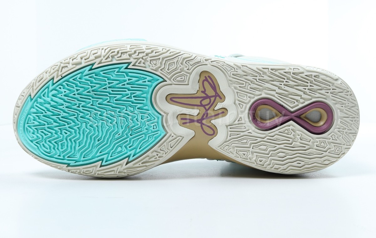 Nike Kyrie Infinity Sea Glass Turquoise CZ0204-002 size 7 NIKE KYRIE INFINITY SEA GLASS-TURQUOISE  main image 3