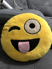 Mini Winking Smiley Face Pillow – Cute Emoji Cushion