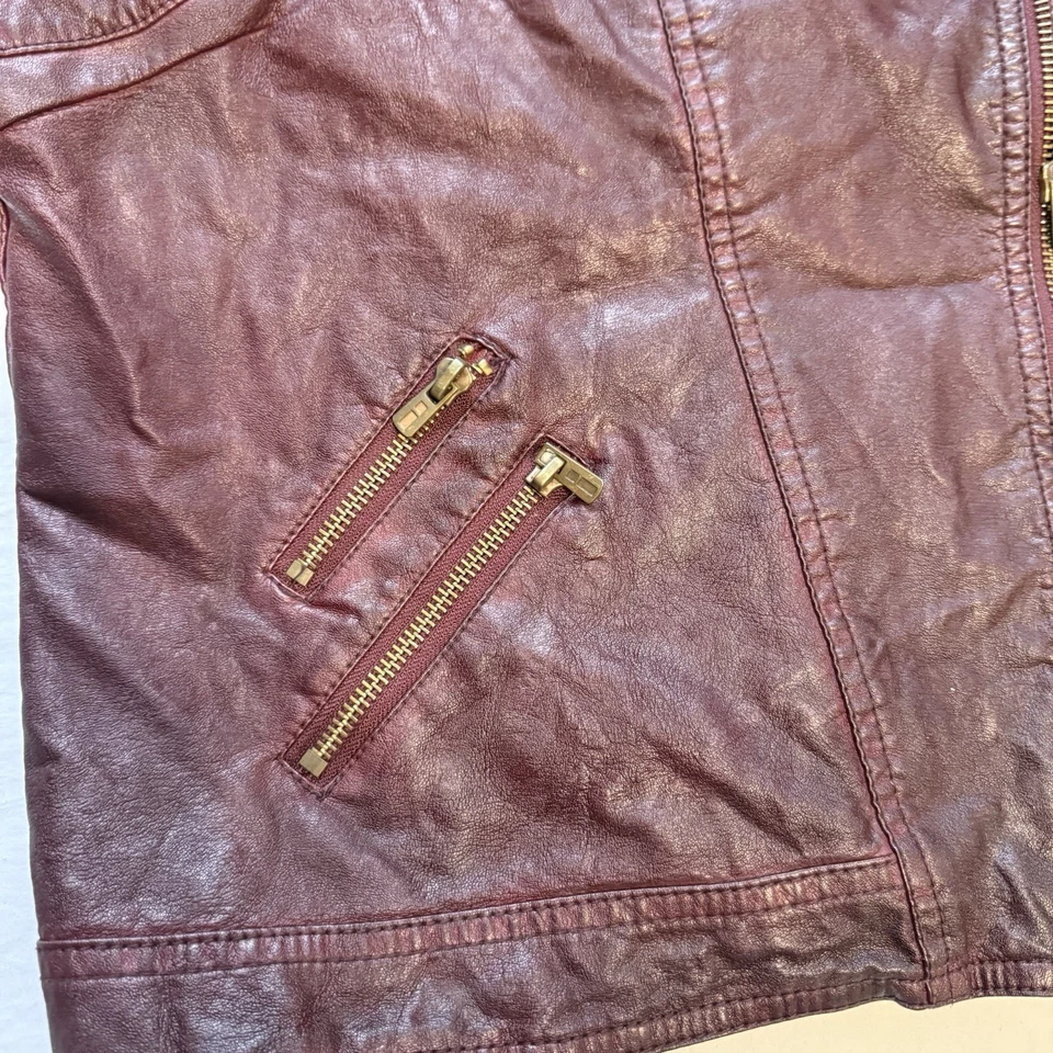 Chaleco de motociclista de cuero sintético borgoña iJeans de Buffalo XL - Elegante y vanguardista Foto 4 de 4