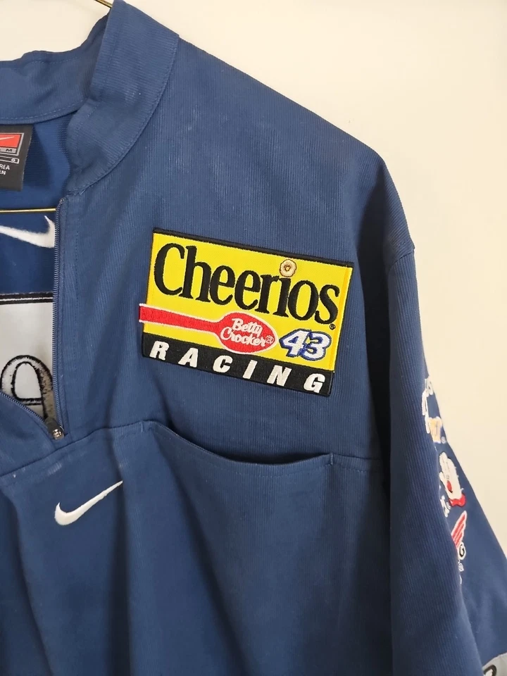 RICHARD PETTY Lot 1/24 #43 1957 OLDS CONV. His First, And A Signed Shirt - Image 4 of 4