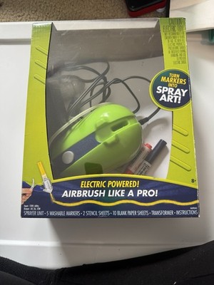 Crayola Marker Airbrush Electric Spray Art Set w/ Markers, Stencils, Paper