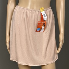 Vintage Vassarette Half Slip Side Slit Size Medium 16" Latte Beige Y2K New 11003