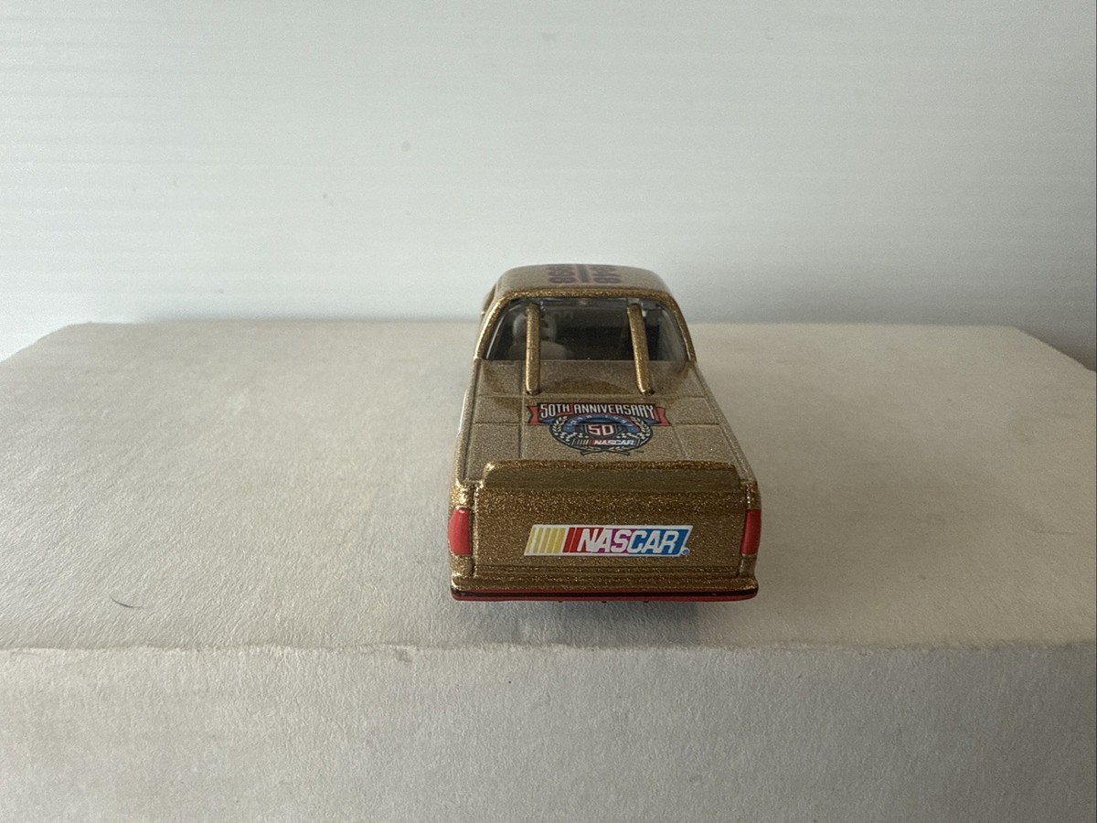 Action NASCAR 50th Anniversary 1998 Ford Race Truck 1:64 Limited