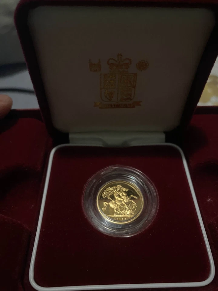 2000 UK Gold Proof Half-Sovereign –Royal Mint -  Boxed & CoA - Image 4 of 4