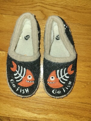 Acorn Kids Embroidered Go Fish Moccasins Slippers Shoes Size 10-11