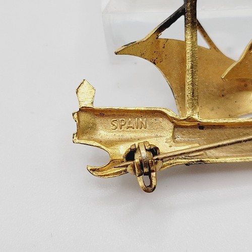 Vintage Signed Spain Damascene Spanish Ship Boat Brooch Gold Black Nautical - Picture 5 of 5
