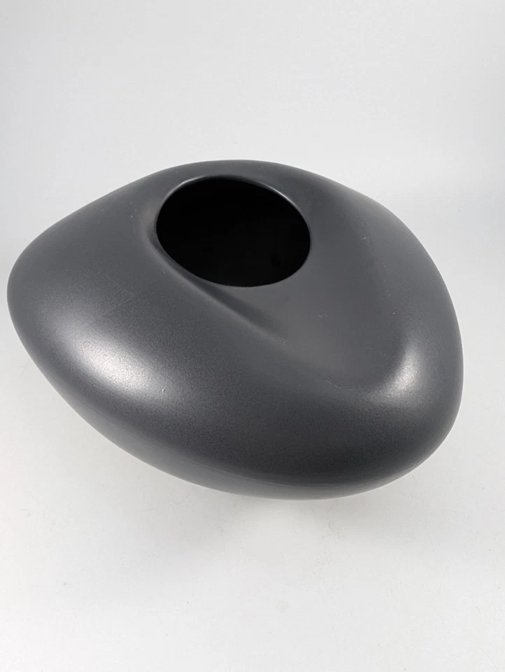 Jarrón artístico Ikea Bigarro raro cuenco de cerámica negro. Escultura de cerámica de forma libre Foto 3 de 4