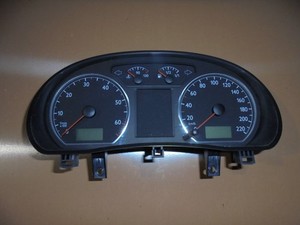 Tacho Kombiinstrument Schalttafel Cluster Cockpit 6Q0920802 A VW Polo 9N1