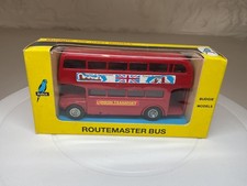 Wellensittich Modelle Routemaster Bus
