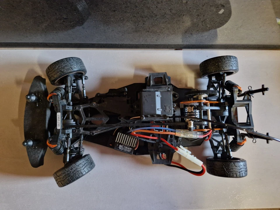 HPI Sprint 2 Drift Chevrolet Camaro 2010 | RC Car Full-RTR 1/10 mit 2.4GHz + - Bild 2 von 4