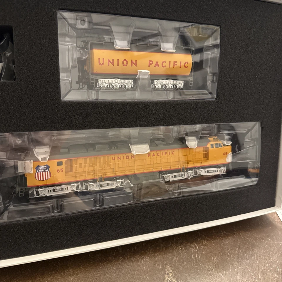 Turbina de gas Athearn Union Pacific #65 Foto 2 de 4