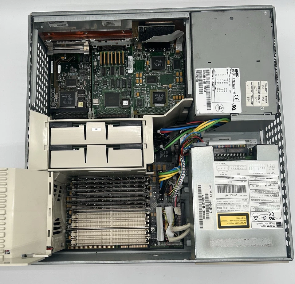 SUN Ultra 2 2X UltraSPARC-II 300MHz CPU 1GB-RAM 9GB HDD Tested Broken Lid - Image 3 of 4