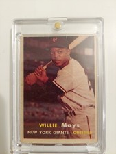 Top 10 Willie Mays Baseball Cards 28
