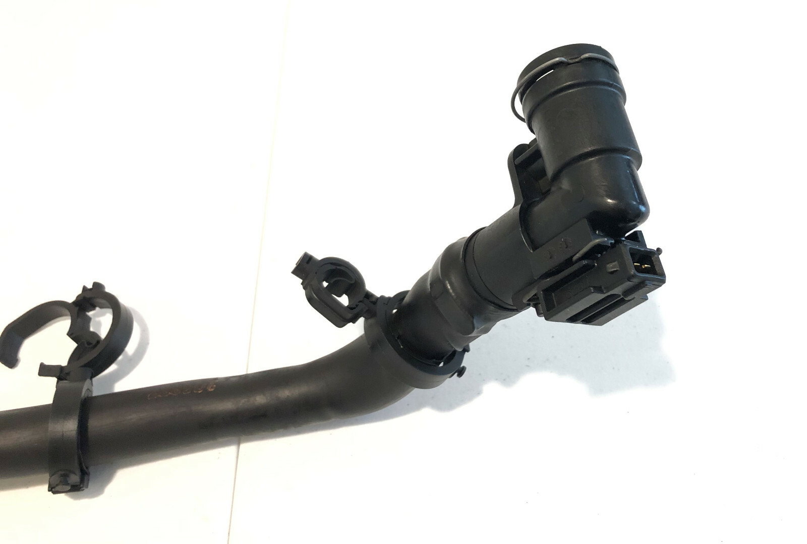 06 MASERATI QUATTROPORTE M139 AIR INTAKE DUCT BOOT w/ HOSE USED