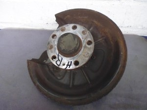 VW Golf V 1,4 55 KW Radlager Achsschenkle hinten rechts