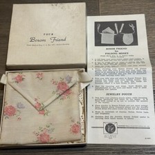 Vintage Floral Bosom Friend w/ Original Box For Storing Your Money in Brassiere