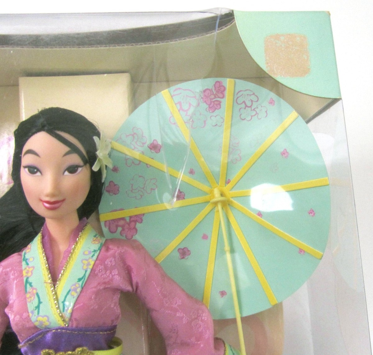 Spring Blossom Mulan Disney Collector Doll Enchanted Seasons 29191